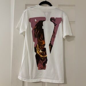 AUTHENTICATED Legends Never Die Juice Wrld x VLONE T-Shirt